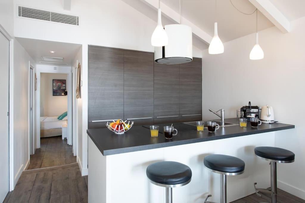 #40 Bright Sea View Suite For 6 2Mins Walk Port & Sea Вильфранш-сюр-Мер Экстерьер фото