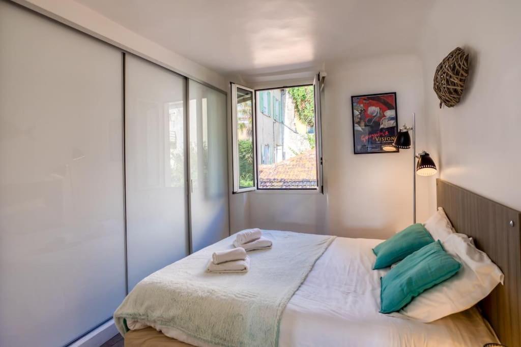 #40 Bright Sea View Suite For 6 2Mins Walk Port & Sea Вильфранш-сюр-Мер Экстерьер фото